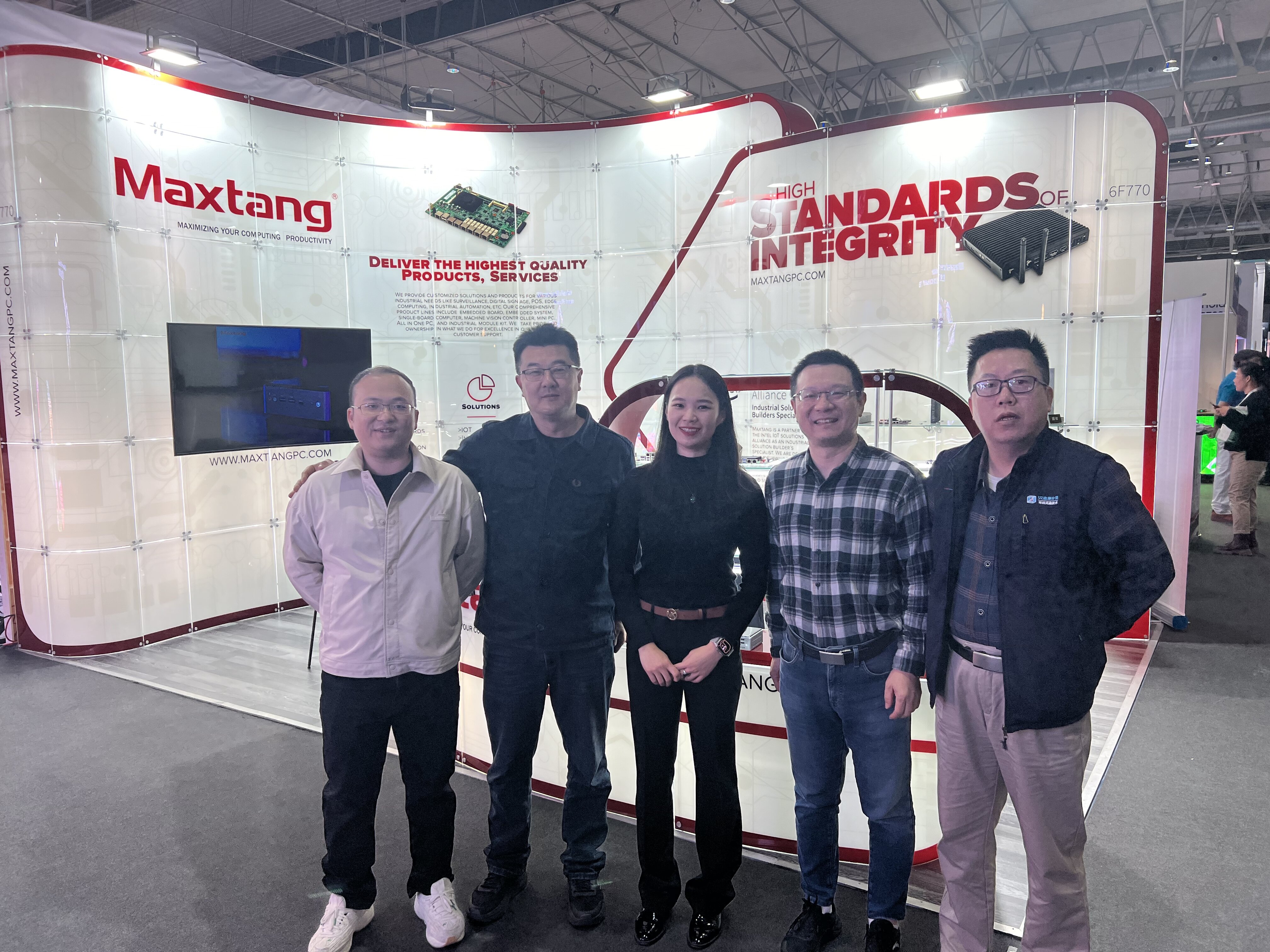华体会网页版登入界面_华体会(中国)
参加2024年CES国际消费电子展